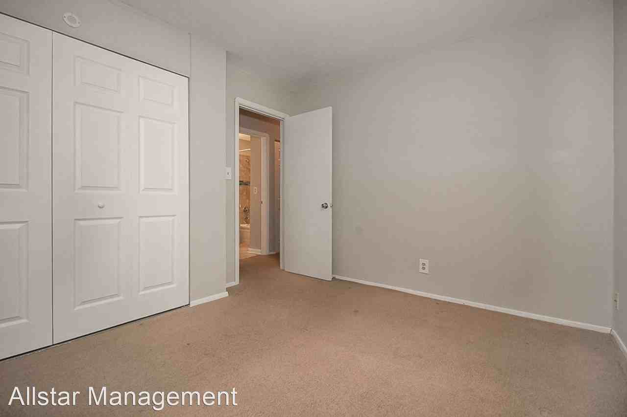 13187 Richards Dr - Photo 2 of 31