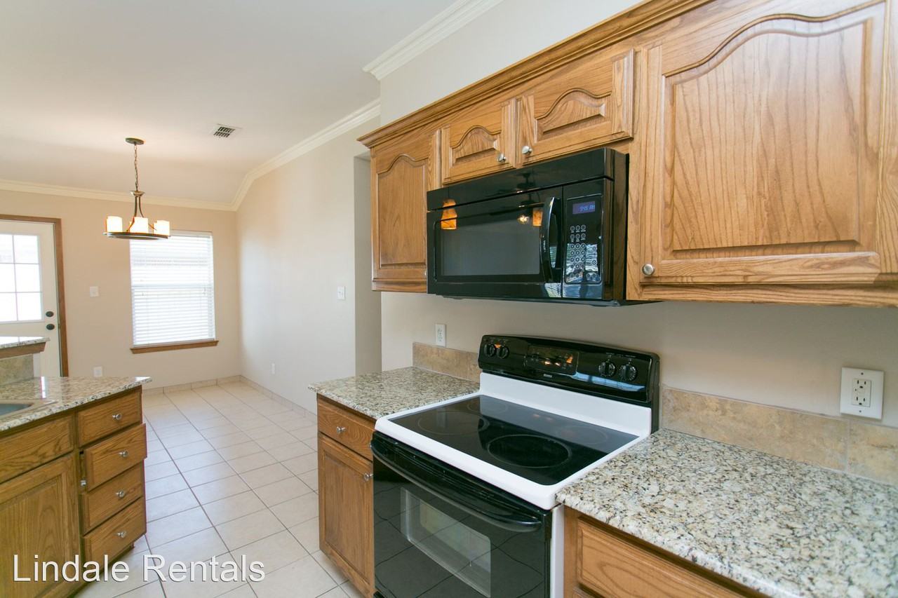 16121 Rolling Meadows Dr. - Photo 3 of 15