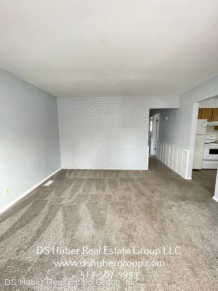 4121 Lowcroft Ave - Photo 2 of 15