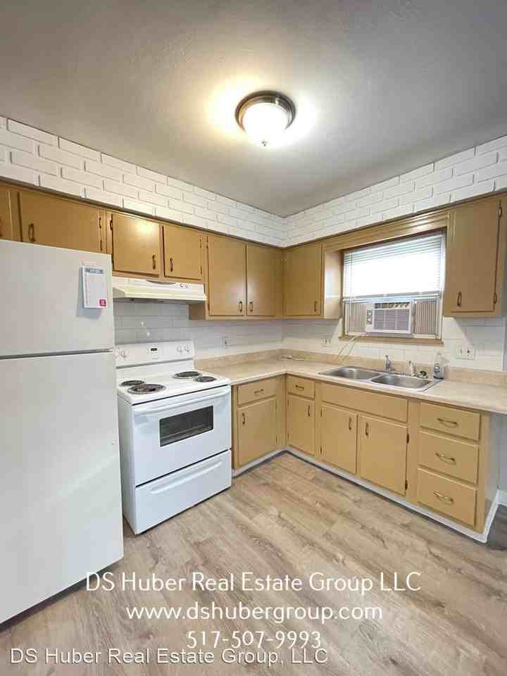 4121 Lowcroft Ave - Photo 3 of 15