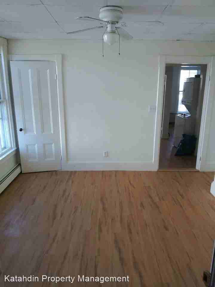 51 Cushing St. - Photo 2 of 11