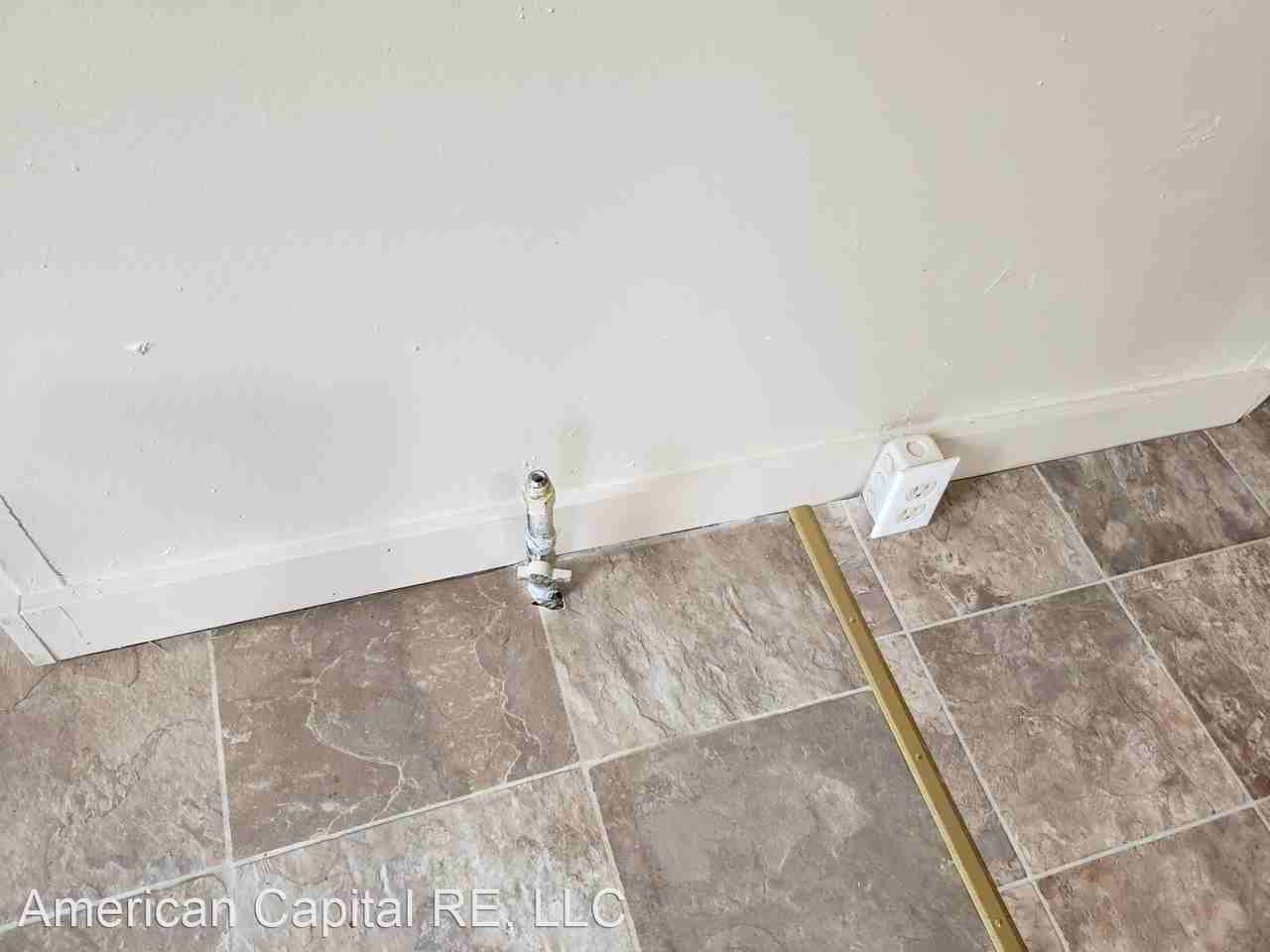 705 E Second St - Photo 3 of 21