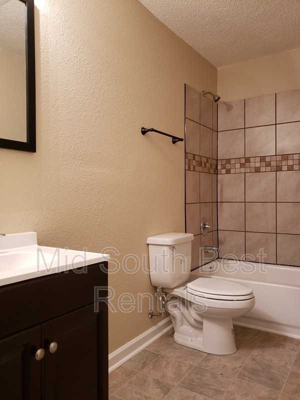 26 Hiland Pl #B - Photo 6 of 6