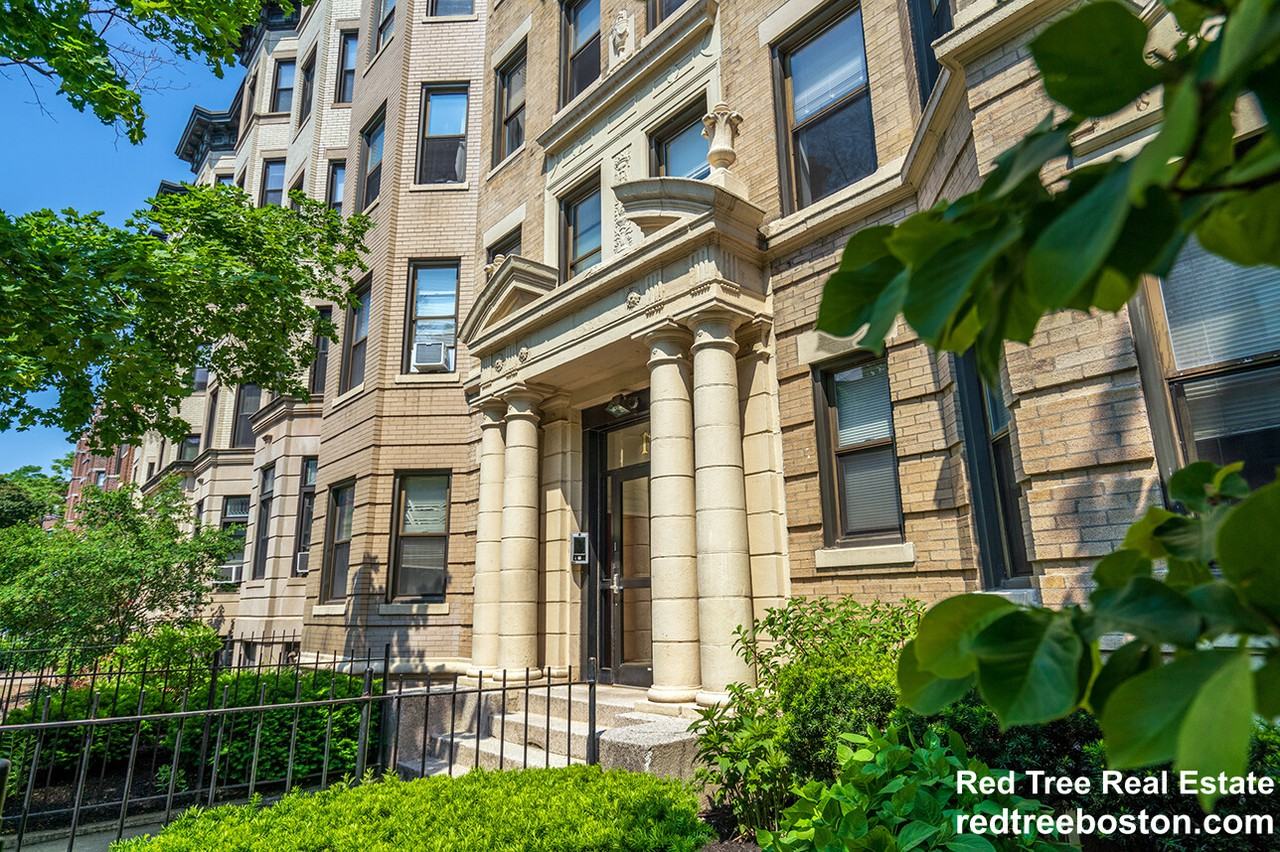 11 Peterborough St #6
