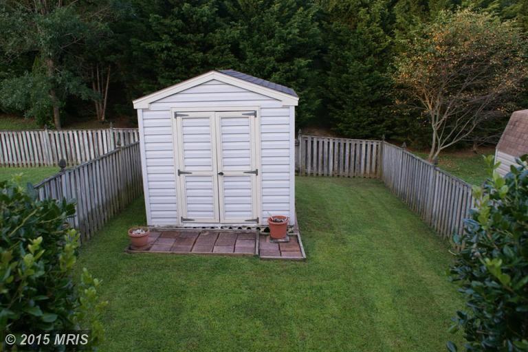 1013 Jeanett Way - Photo 2 of 16
