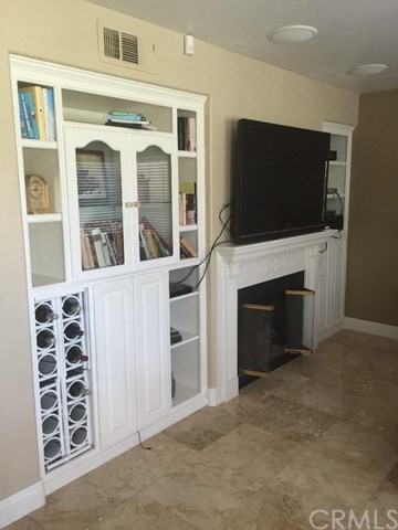 40 Pemberly - Photo 3 of 9