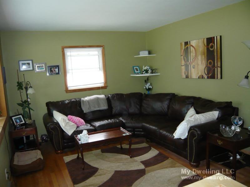 8711 W Daphne St - Photo 3 of 14