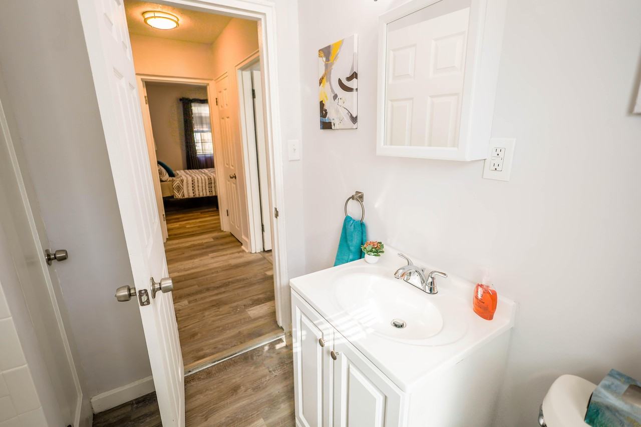 E Waters Ave - Photo 5 of 16