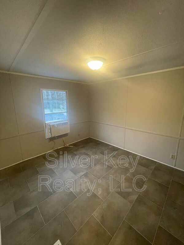 270 County Rd #1115 - Photo 6 of 7