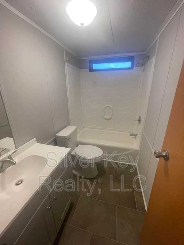 270 County Rd #1115 - Photo 7 of 7