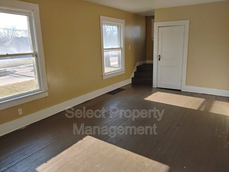 3420 Plaza Dr - Photo 2 of 13