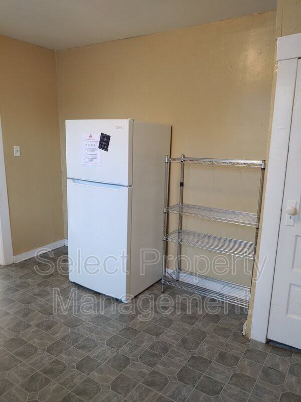 3420 Plaza Dr - Photo 6 of 13