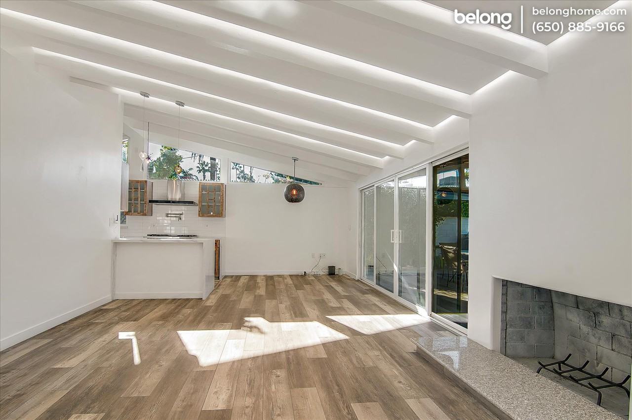 6513 Corbin Ave - Photo 7 of 47