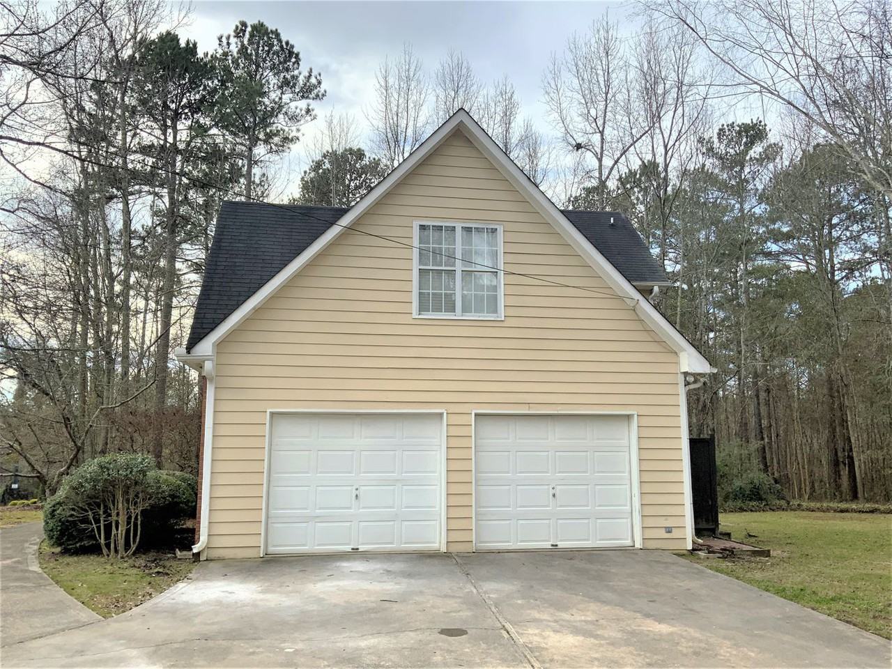 3355 Franklin Forest Dr - Photo 2 of 19