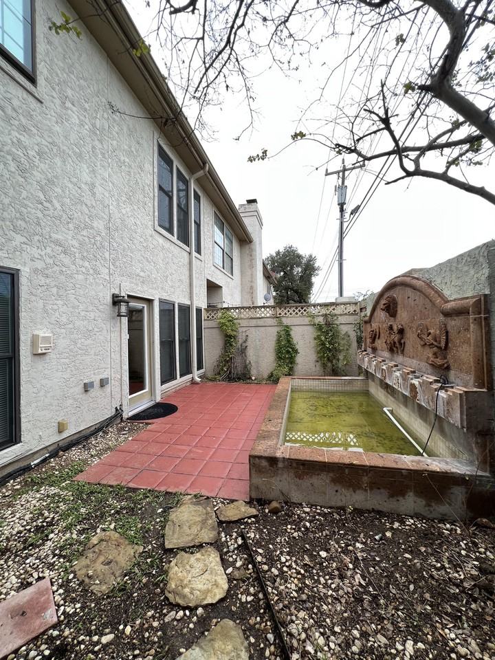 19215 Tanoan #1 - Photo 3 of 26