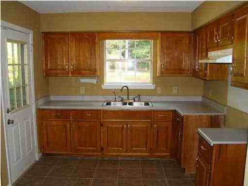 6890 Williamsburg Ct - Photo 2 of 7