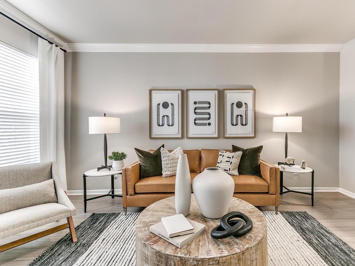 5202 E 81st St - Photo 4 of 37