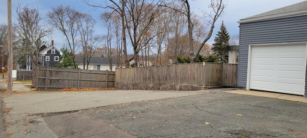 37 Wendell St #1 - Photo 3 of 24