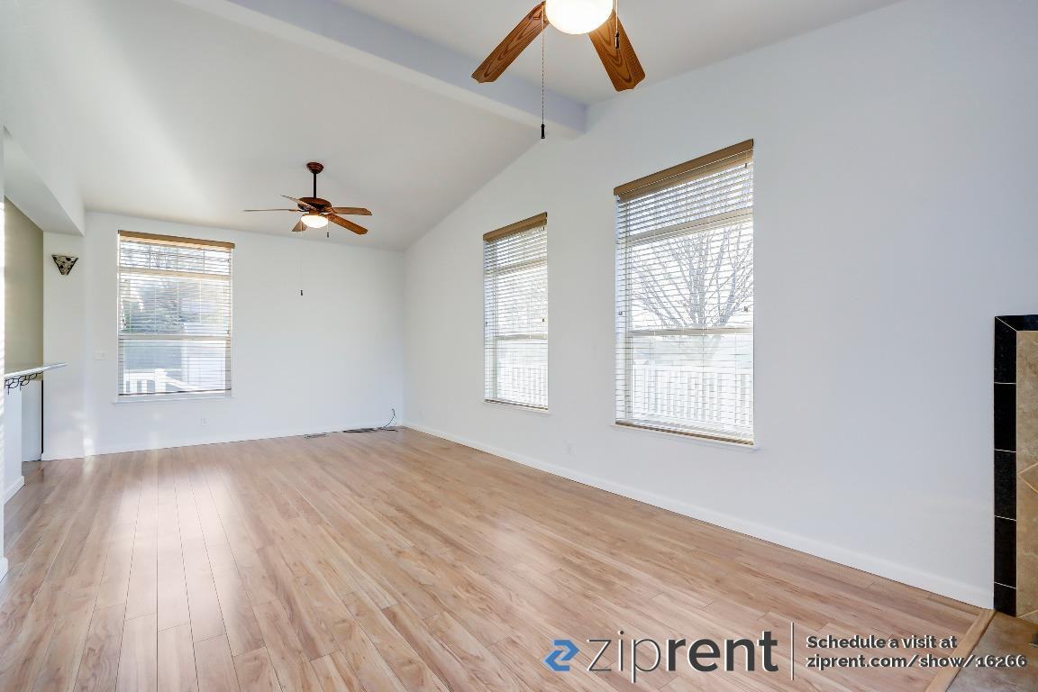 4361 D Agostini Dr - Photo 2 of 20