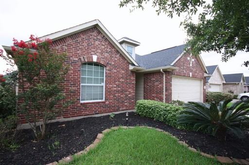 7431 Cove Royale Ln - Photo 2 of 19