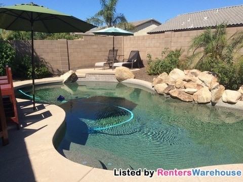 16462 W Sandra Ln - Photo 3 of 7