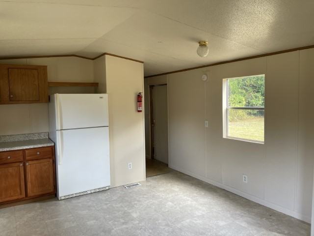 1609 Sw 2nd Dr #1 - Photo 7 of 25