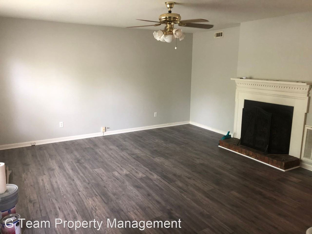 906 Hammack Dr - Photo 3 of 12