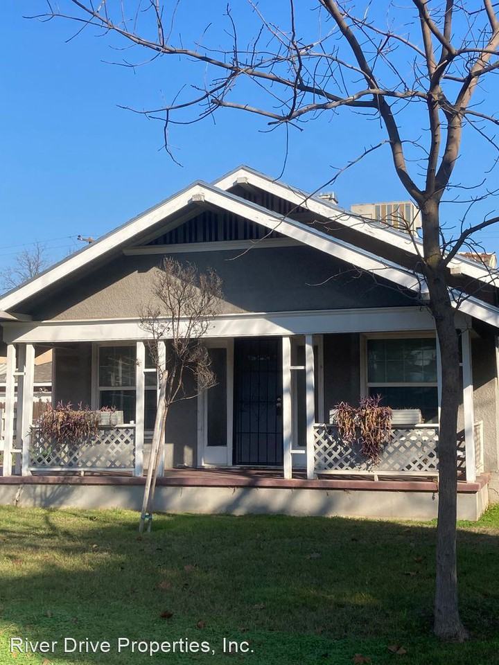 119 E Main St - Photo 3 of 17