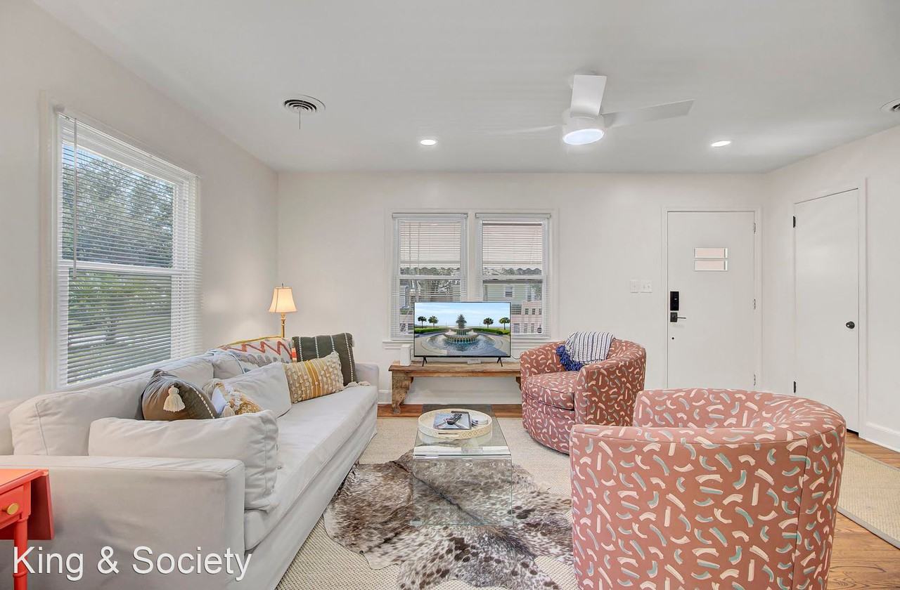 2148 Welch Ave - Photo 2 of 34