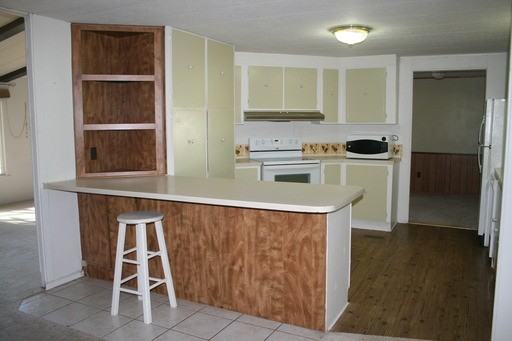 8694 NE 33rd St - Photo 2 of 11