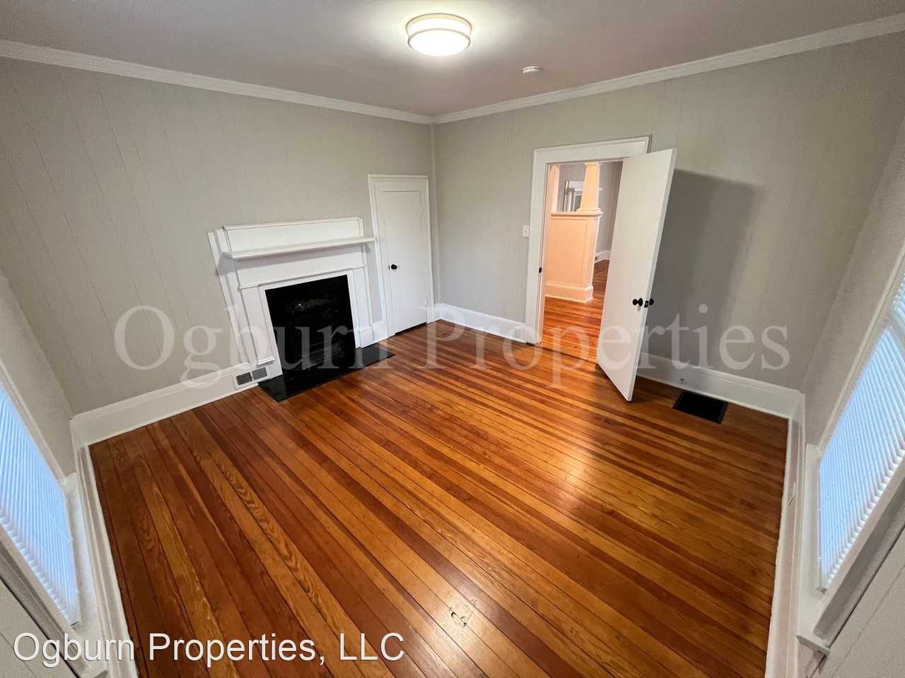 1100 Franklin St - Photo 2 of 9
