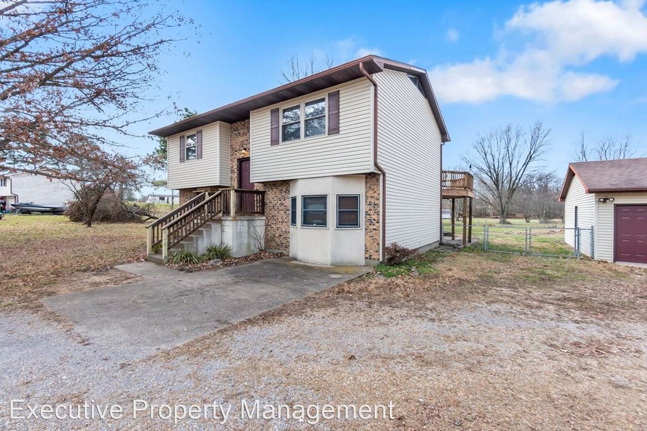 8113 State Hwy W - Photo 2 of 22