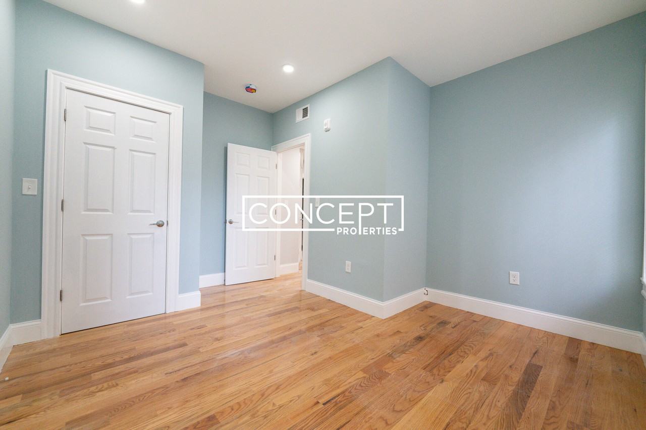 372 Oxford St #3 - Photo 7 of 27