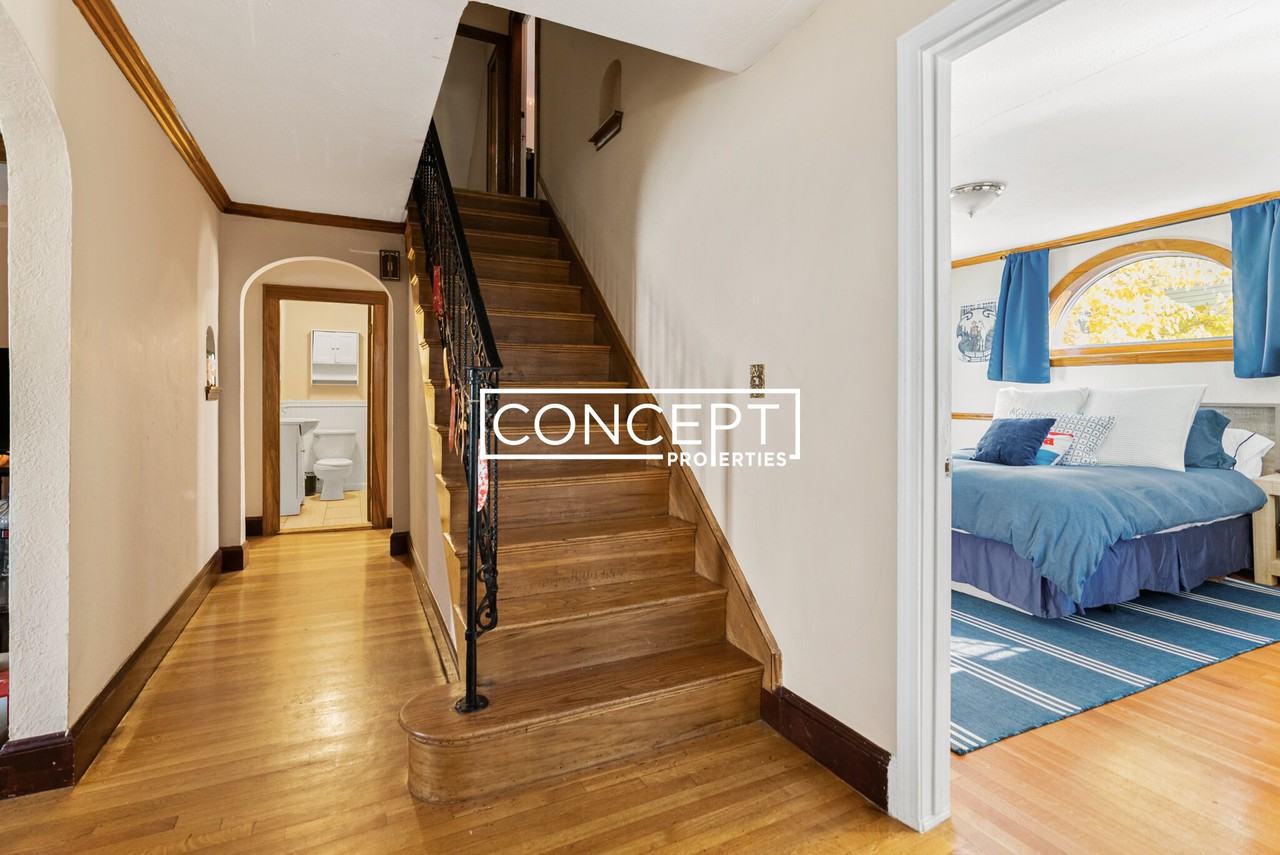 64 Undine Rd - Photo 2 of 18