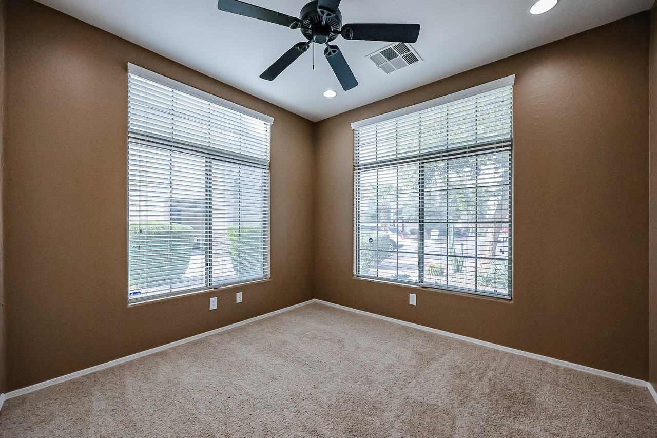 41407 W Barcelona Dr - Photo 4 of 25