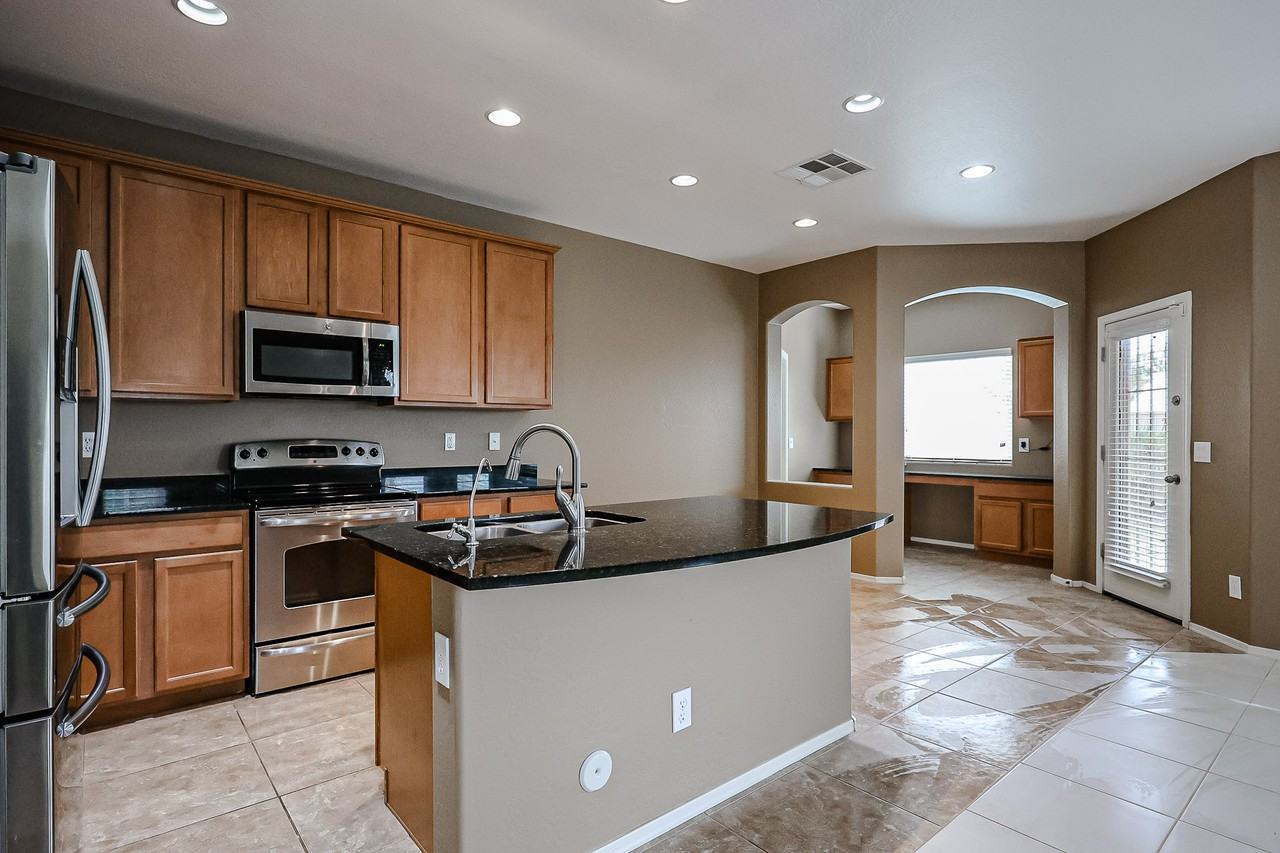 41407 W Barcelona Dr - Photo 6 of 25