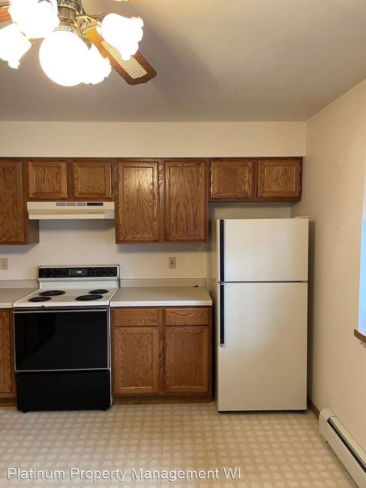 1120 4th Street - Photo 2 of 15