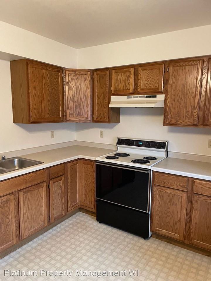 1120 4th Street - Photo 3 of 15