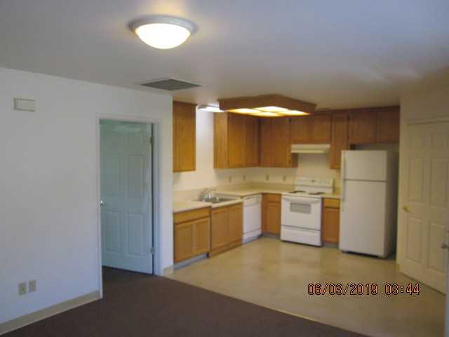 9514 Hinton Ave - Photo 3 of 11