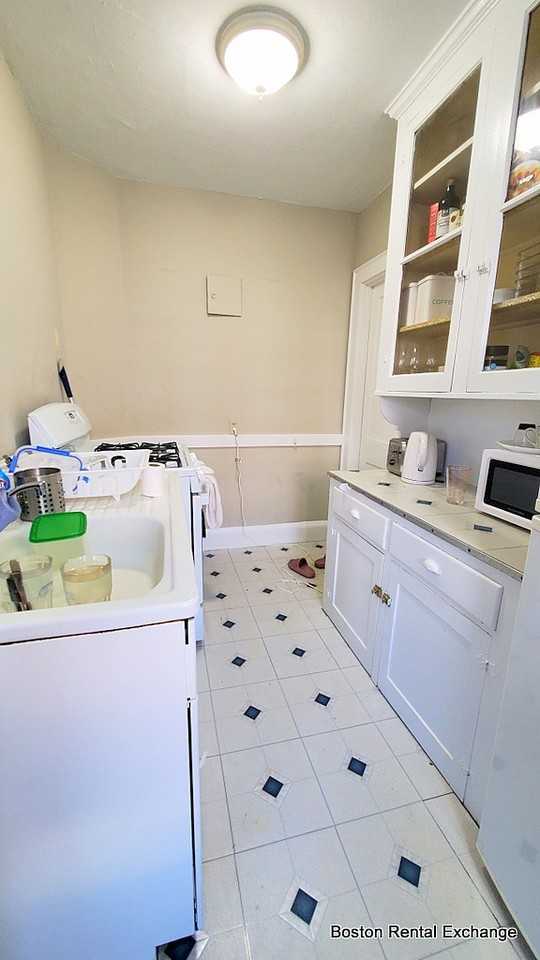 18 Day St #204 - Photo 5 of 6