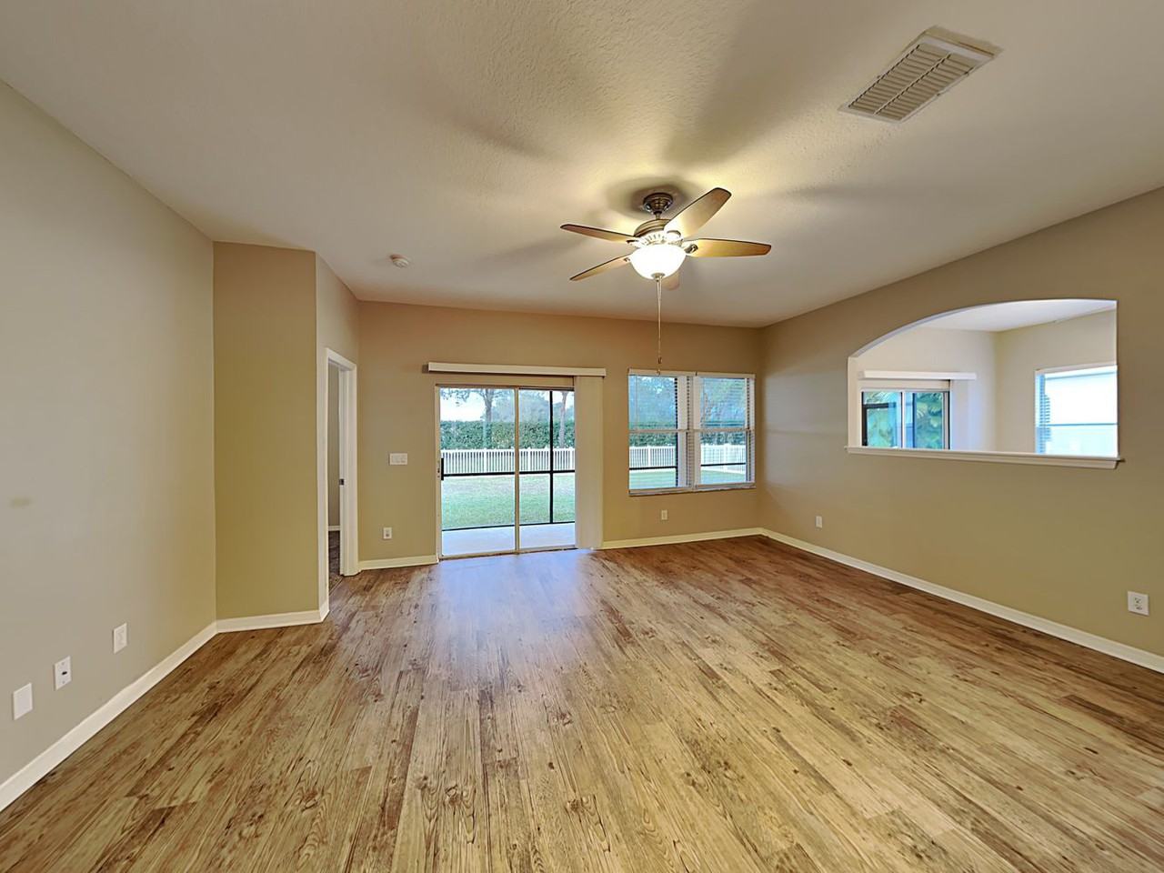 2350 123rd Pl E - Photo 3 of 23