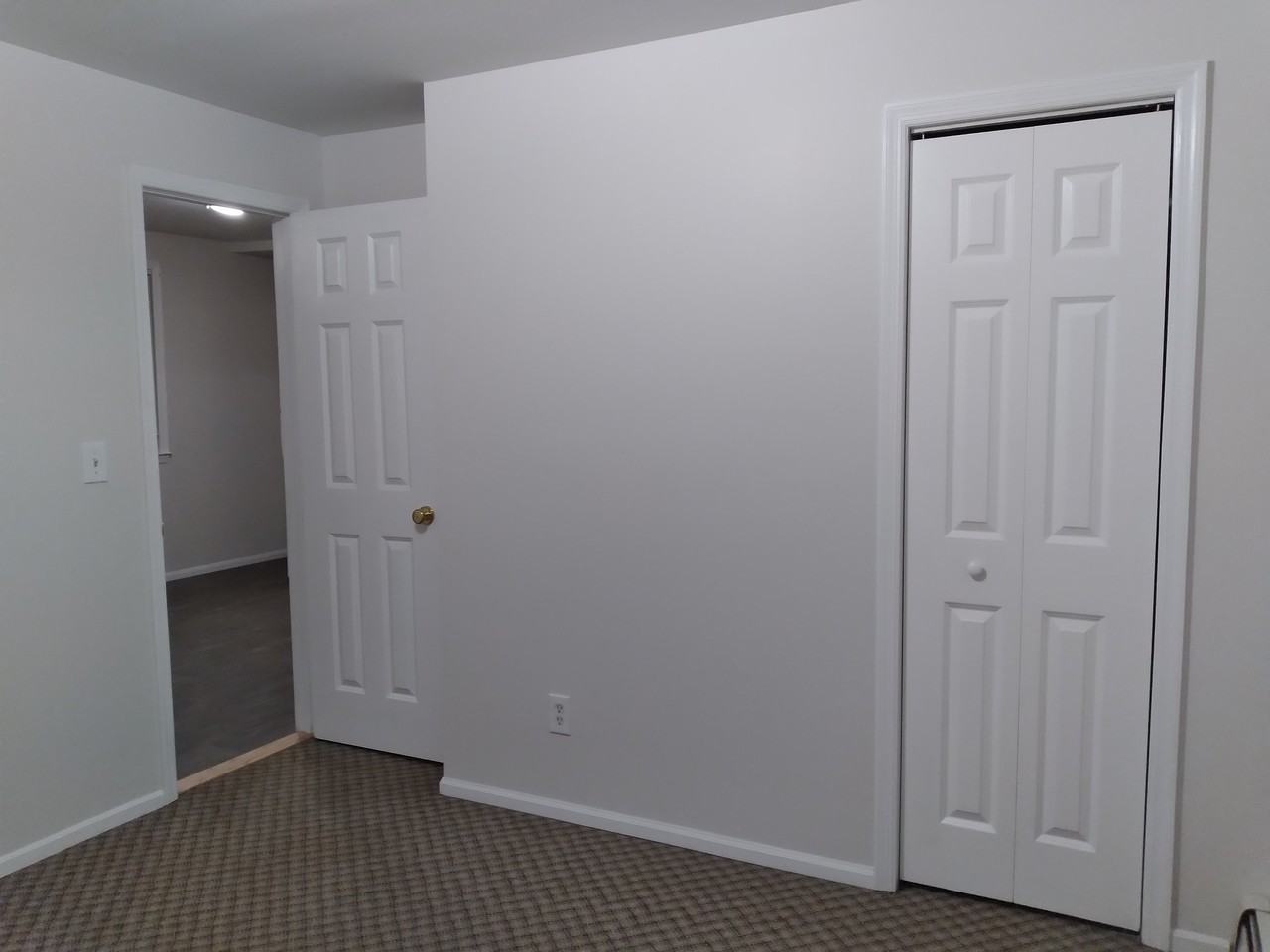 22 Laurel Ave #1 - Photo 2 of 6