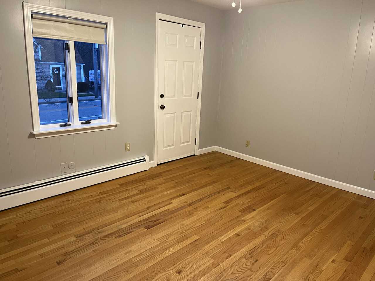 88 Providence St - Photo 3 of 13