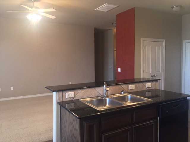 2809 Ne 129th St #1 - Photo 4 of 32