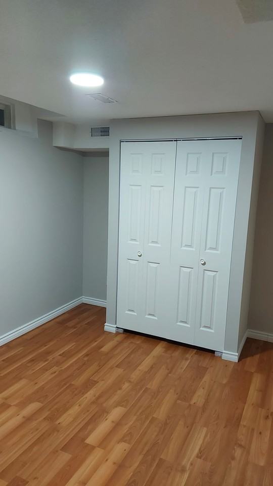 94 Harbourtown Crescent - Photo 3 of 9