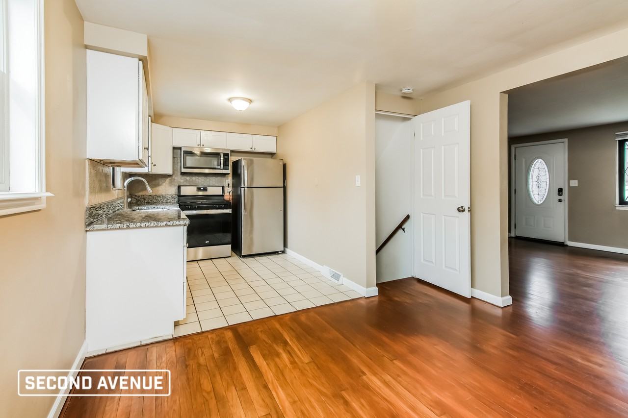 11556 Mckee Rd - Photo 2 of 14