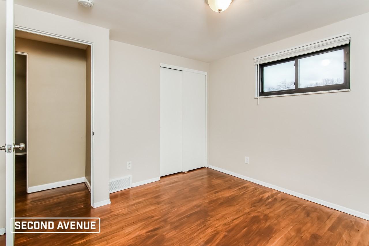 11556 Mckee Rd - Photo 6 of 14