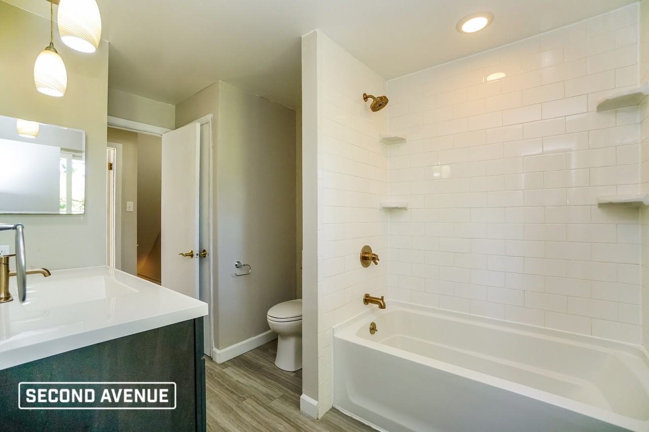 3140 Camberly Dr - Photo 7 of 14