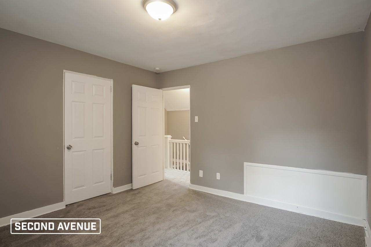 126 Milliken Ave - Photo 7 of 12