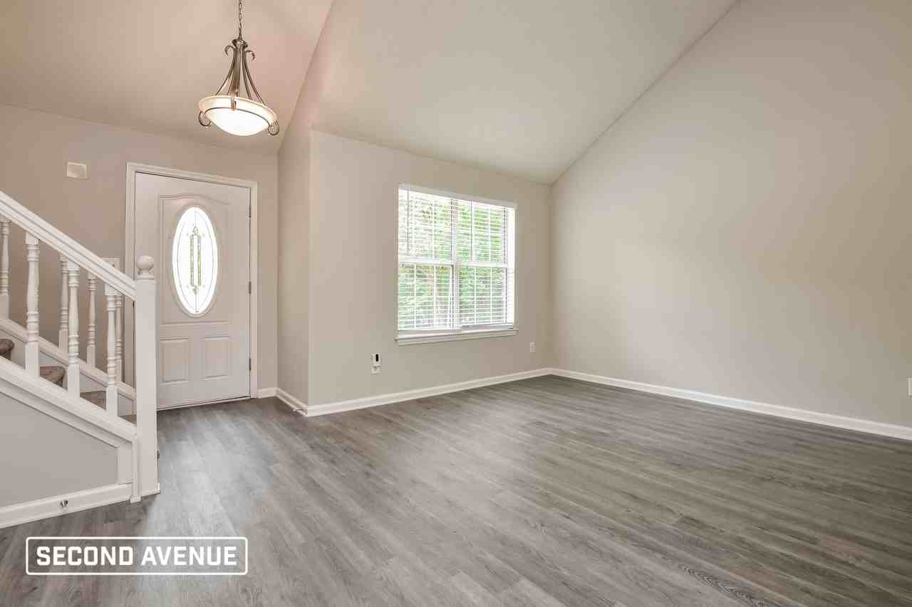 2676 Boulder Pointe Way - Photo 7 of 18